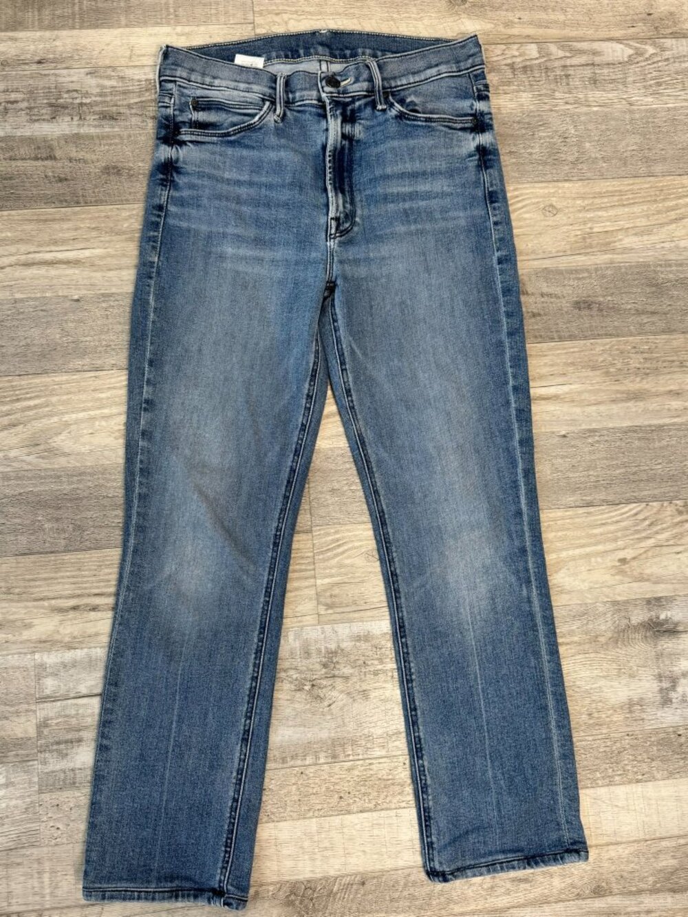 MOTHER Cropped Ankle Jeans in Faded Blue